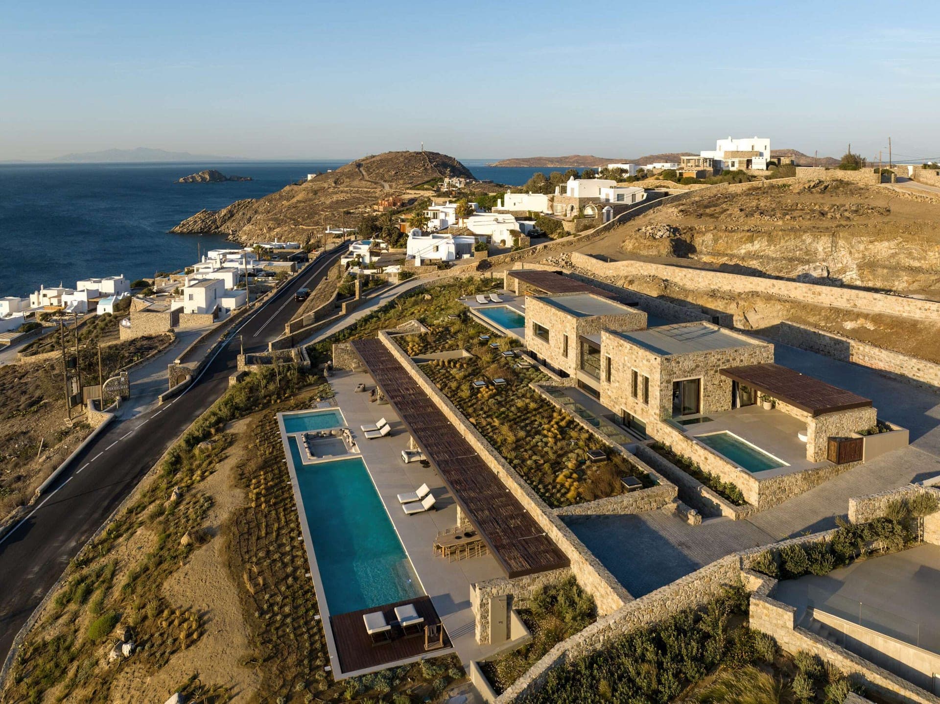 Villa Ades