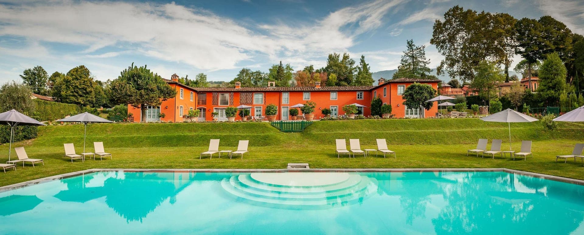 Stunning Luxury Villa with Pool